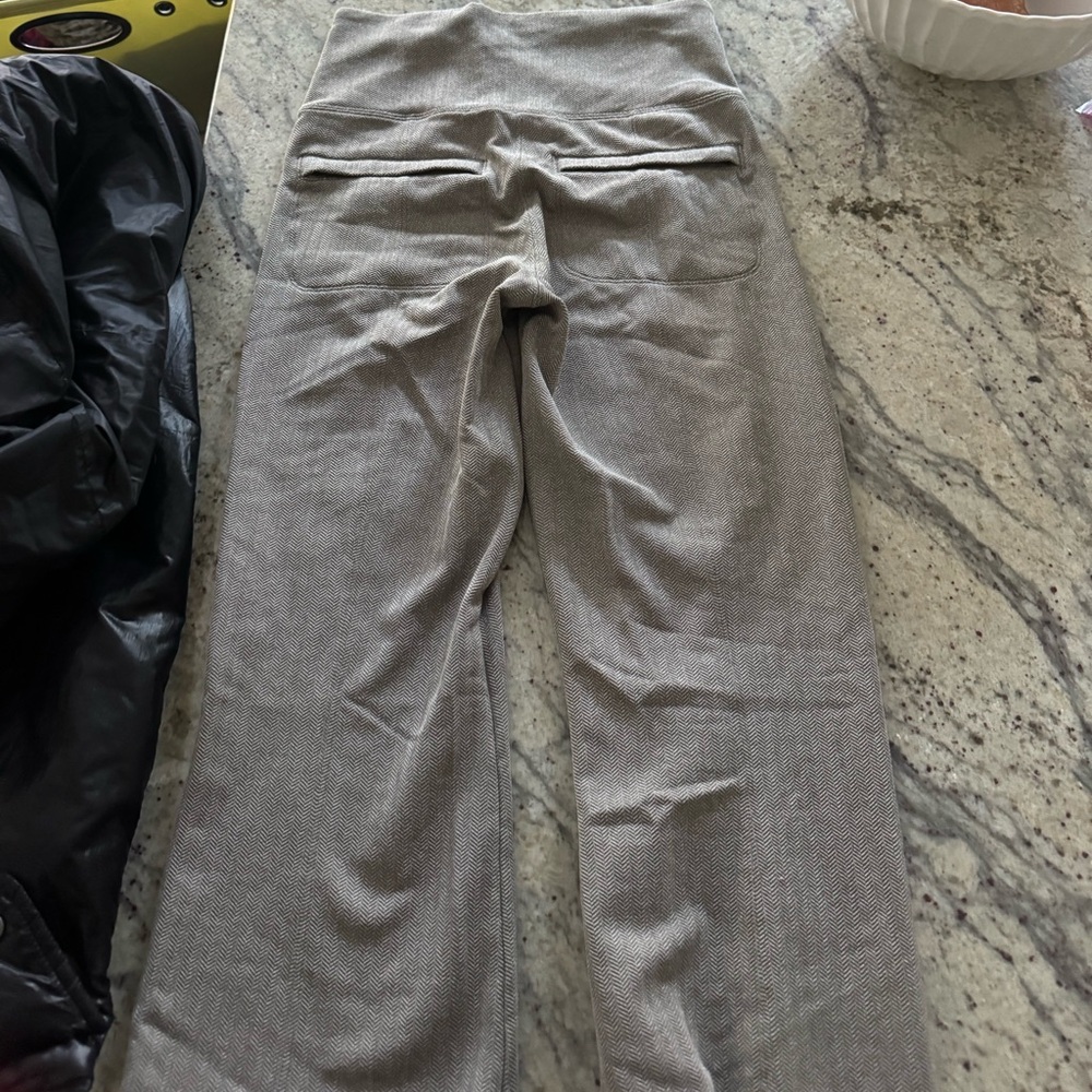 Athleta Taupe Herringbone Pants
